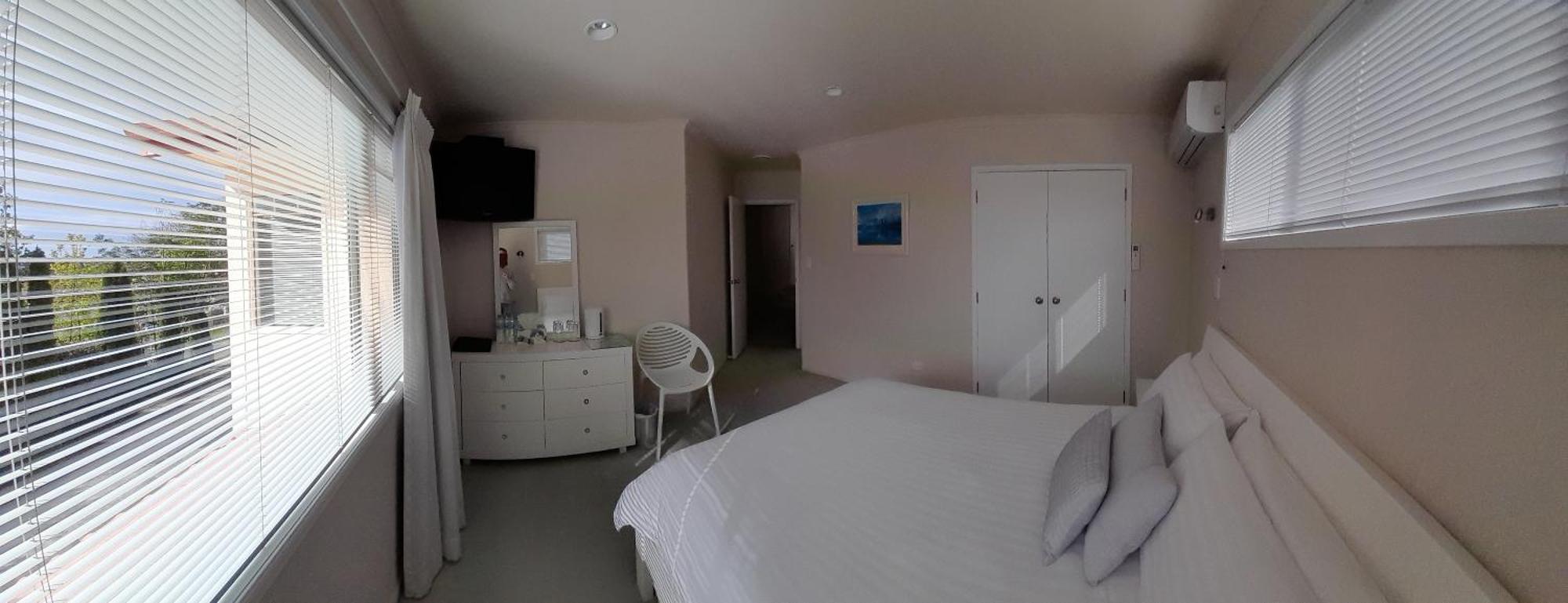 Seascape Villa B&B Тауранга Екстериор снимка
