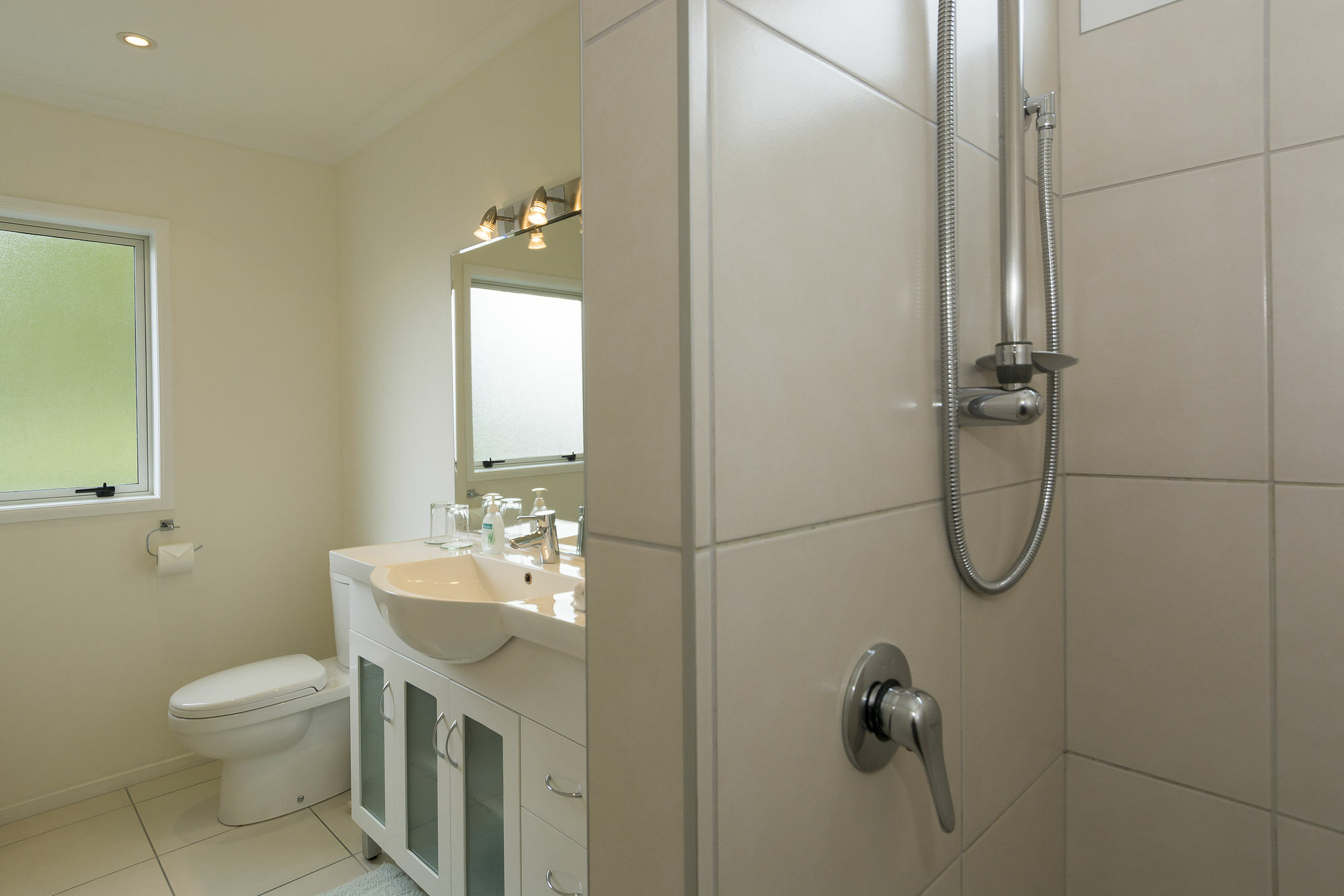Seascape Villa B&B Тауранга Екстериор снимка